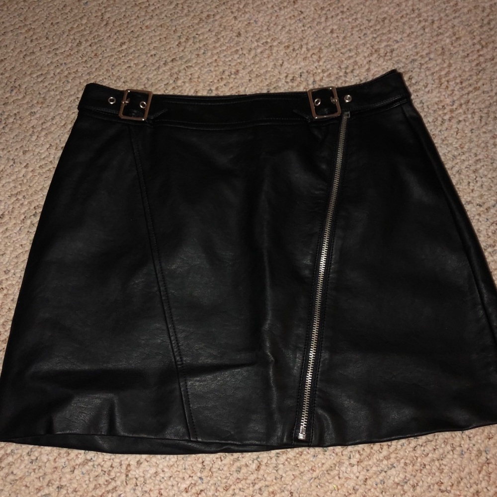High Waisted S Faux Leather Skirt - ASOS